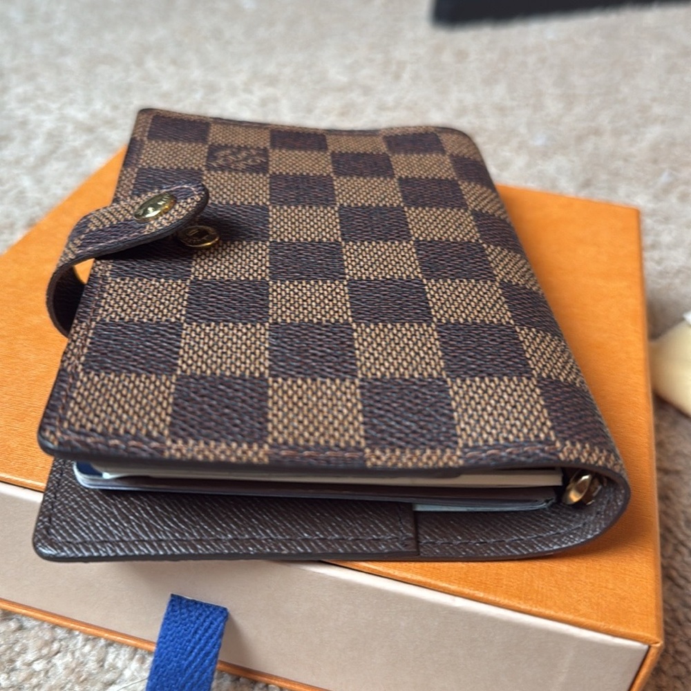 Louis Vuitton Damier Ebene - Picture 16 of 17